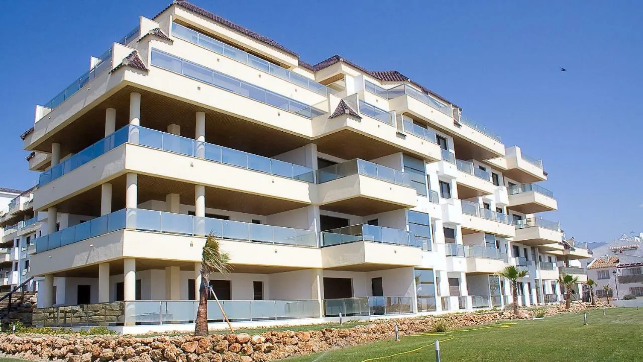 מנילבה Marina Castillo 302 דירה